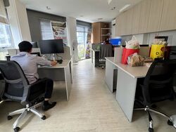 Nam Peng Building (D7), Office #526064141